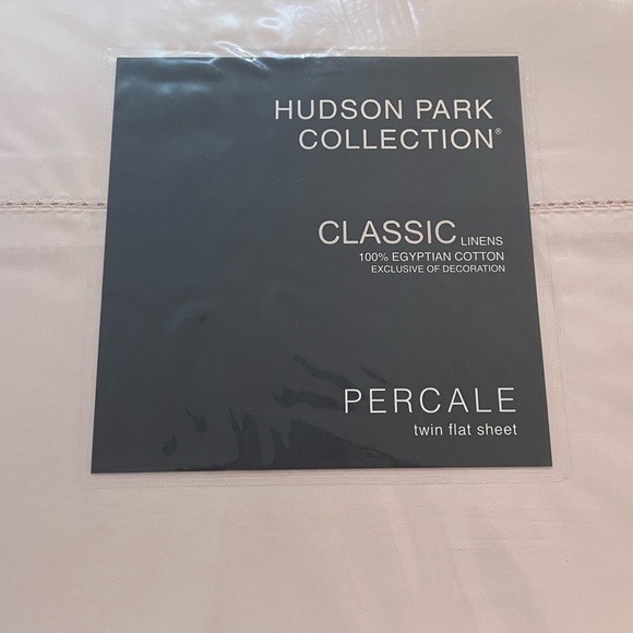 NWT $120 Hudson Park Collection Twin Flat Sheet - 100% Egyptian Cotton